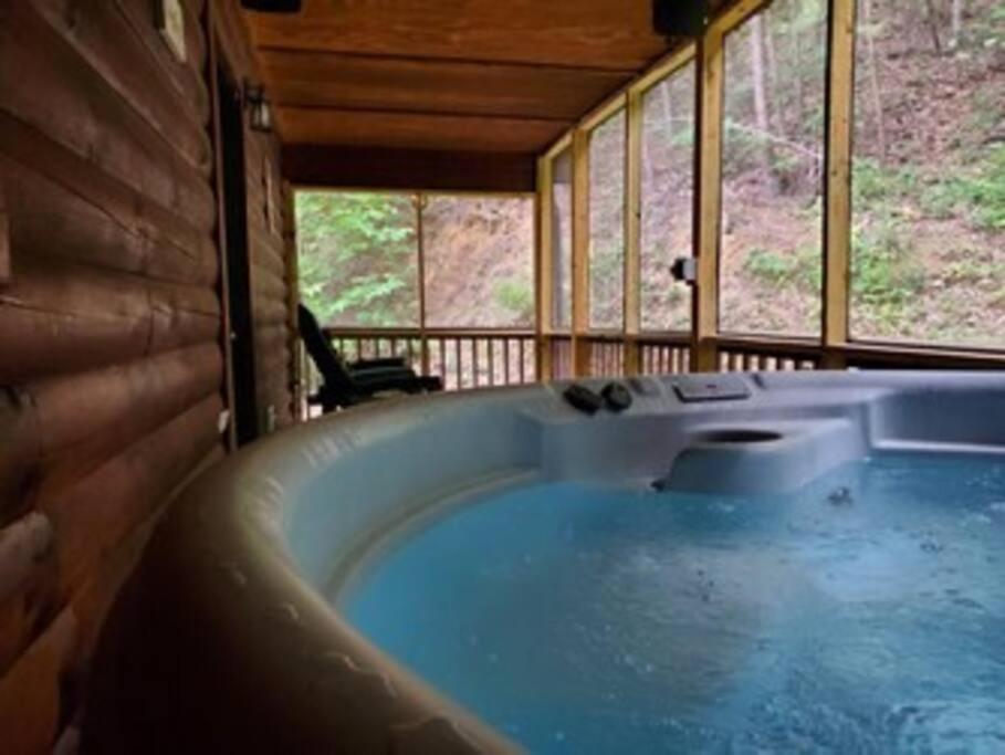 Beary Tale! Your Happily Ever After Starts Here! Sevierville Esterno foto