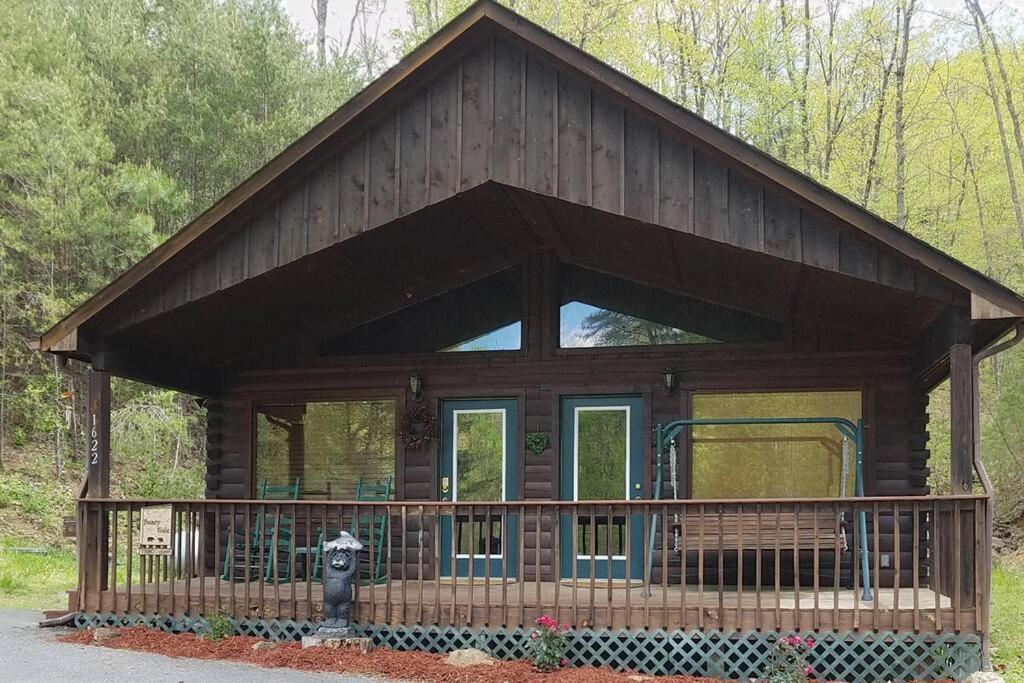 Beary Tale! Your Happily Ever After Starts Here! Sevierville Esterno foto