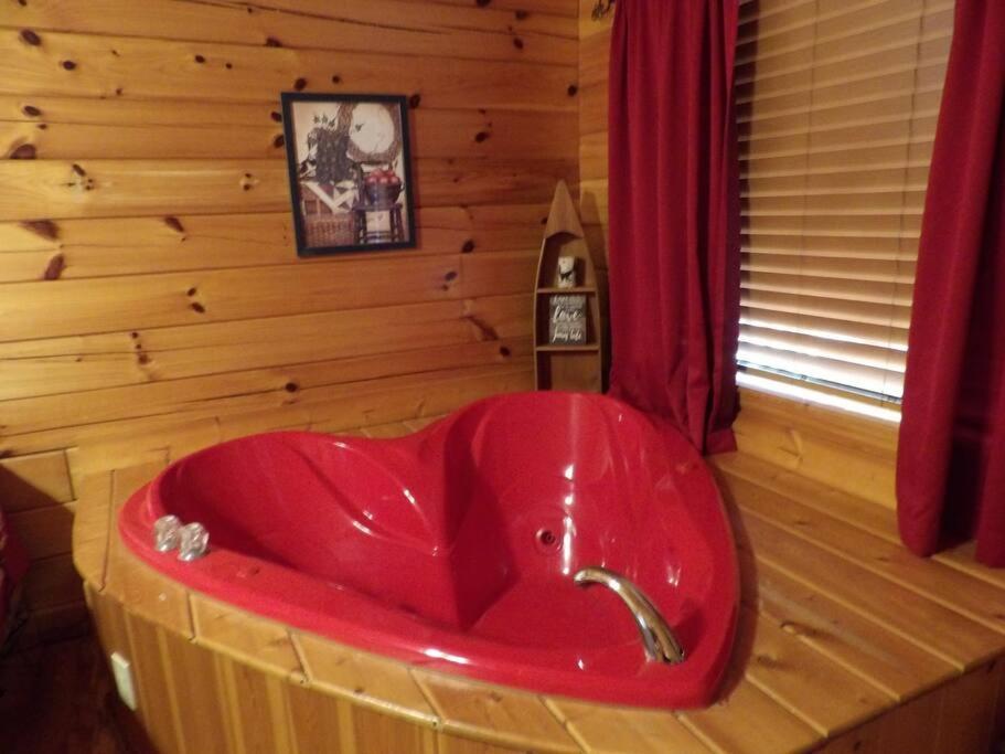 Beary Tale! Your Happily Ever After Starts Here! Sevierville Esterno foto