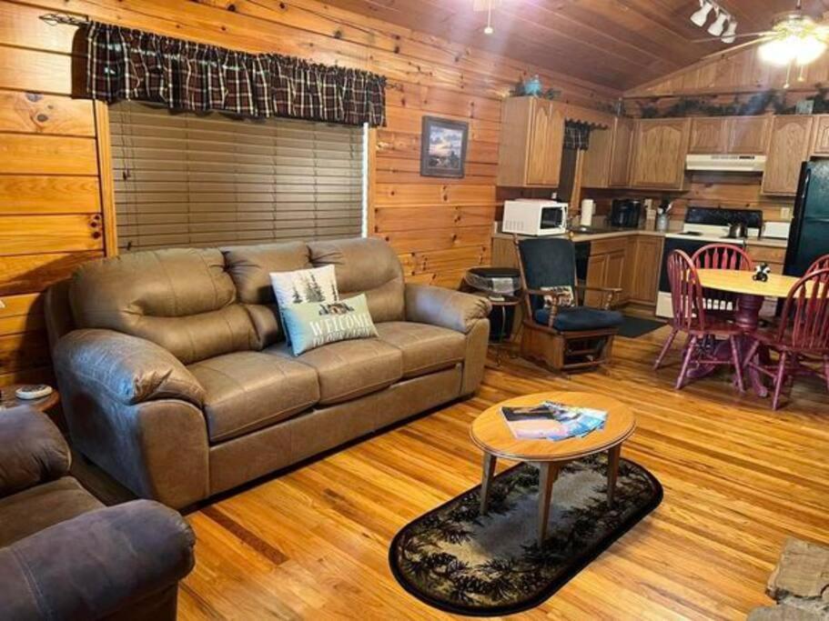 Beary Tale! Your Happily Ever After Starts Here! Sevierville Esterno foto