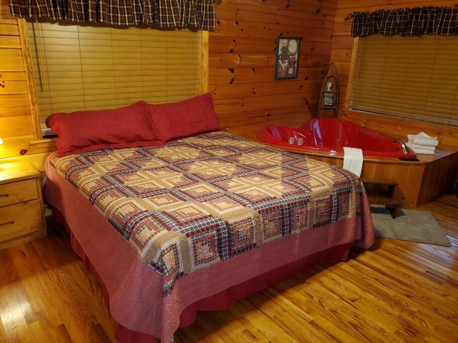 Beary Tale! Your Happily Ever After Starts Here! Sevierville Esterno foto